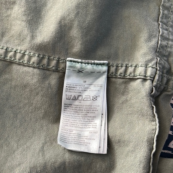 GAP Utility Jacket - Picture 3 of 4